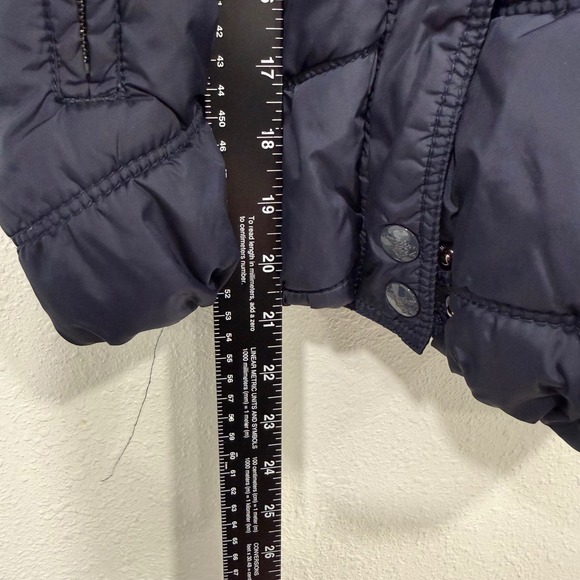 American Eagle Outfitters Navy Blue Puffer Vest Faux Fur Hood Plaid Lining S/P - Picture 7 of 8